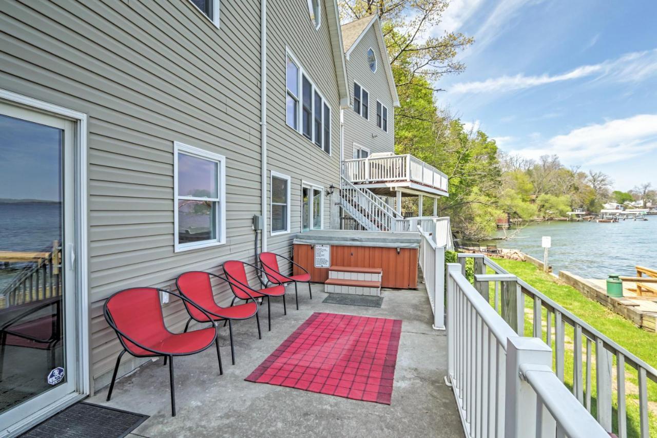 Waterfront Seneca Lake House Fire Pit And Boat Dock Geneva Exteriér fotografie
