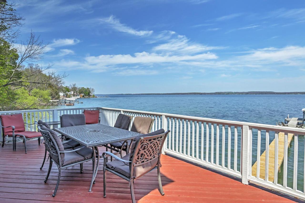 Waterfront Seneca Lake House Fire Pit And Boat Dock Geneva Exteriér fotografie